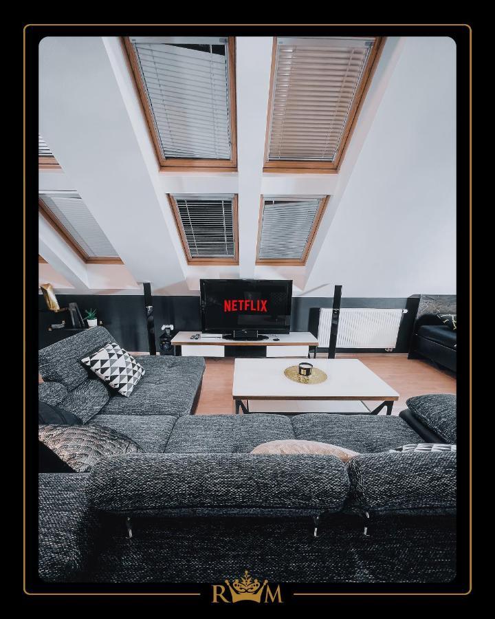 Rm Luxury In • 6 People • Free Parking • Pets Apartmán *